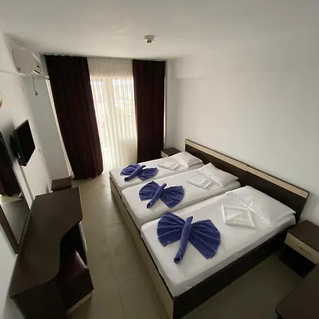 ホテル Tiberius 3*